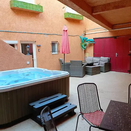 Апартаменты Hacienda *